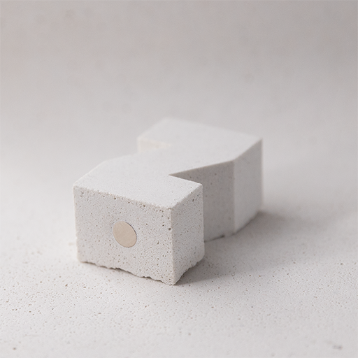 "Z" tiny magnetic letter